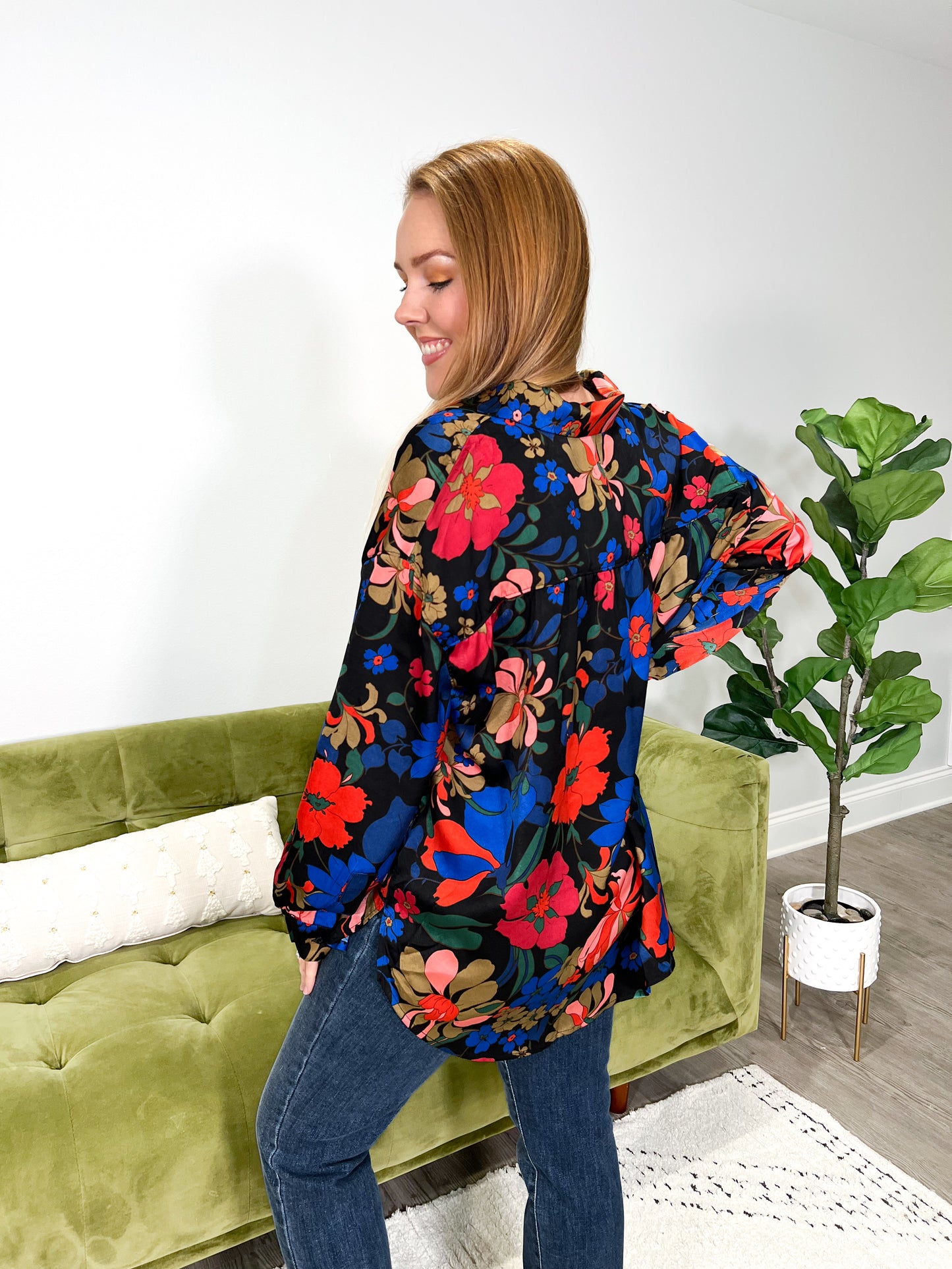 CURVY/REG Roonie Floral Blouse || Choose Color