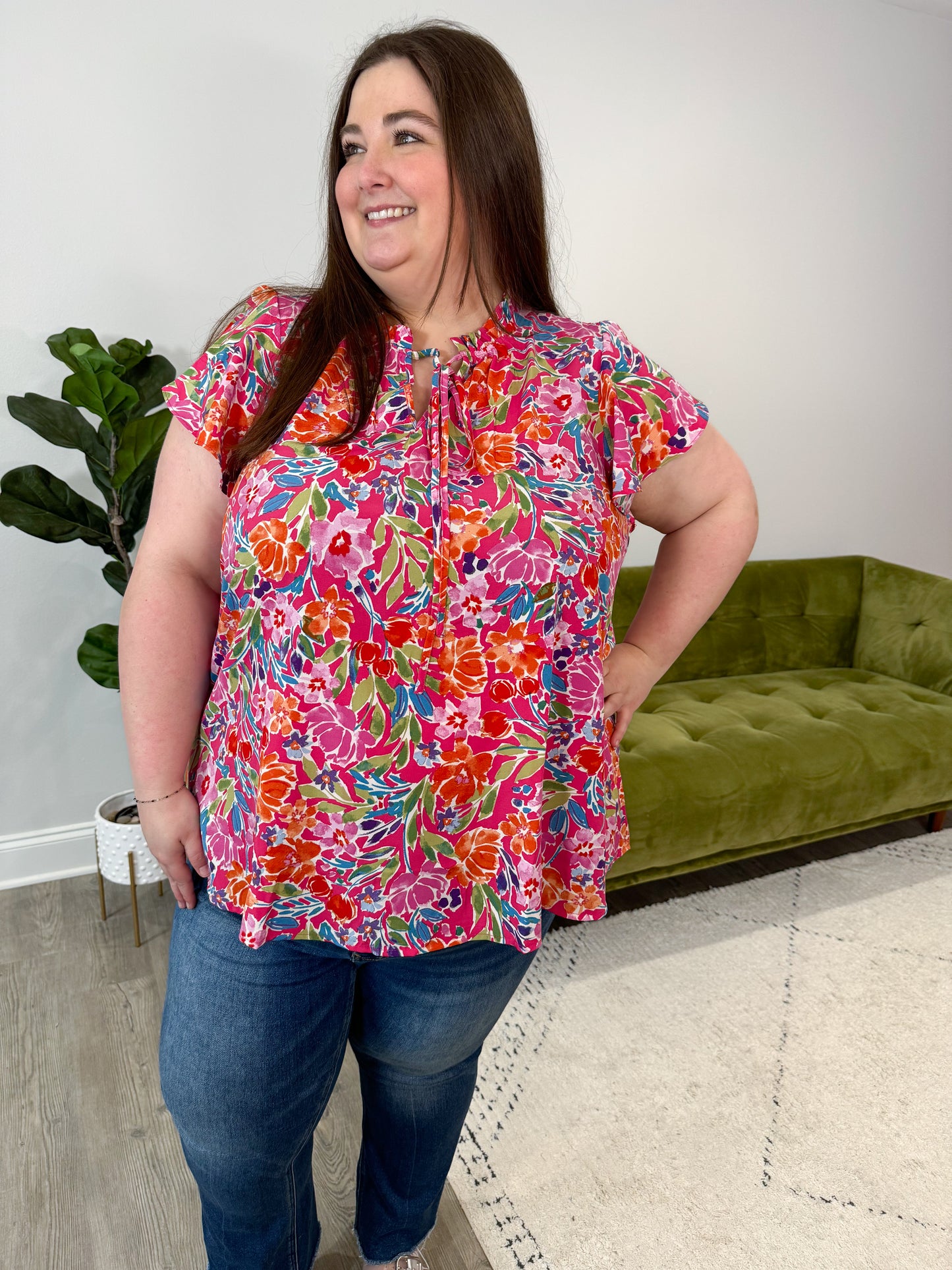 CURVY/REG Amelia Floral Flutter Sleeve Blouse