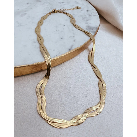 Lyrina Twisted Herringbone Necklace